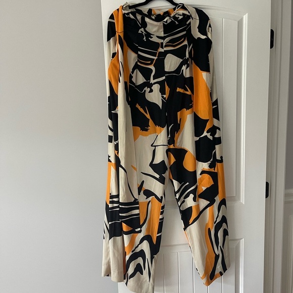 AQ/AQ Cream and Orange Wide Leg Pants - Picture 3 of 13